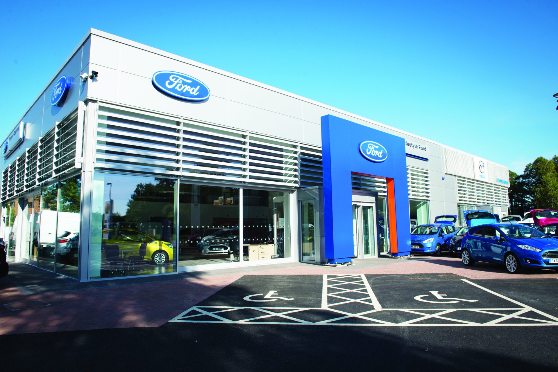 Ford Showroom in Pakistan Contact Number Address